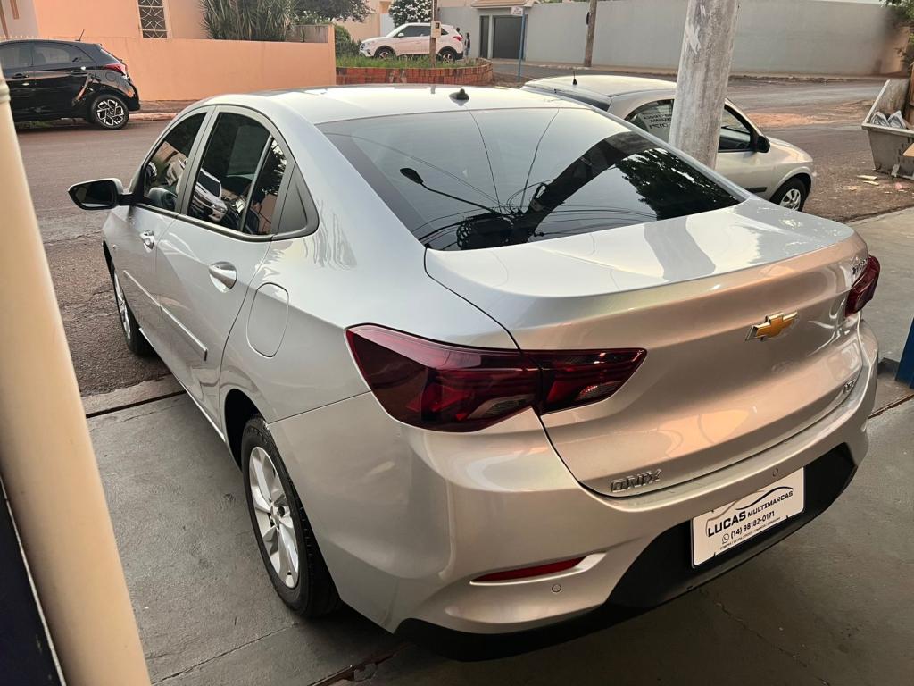 CHEVROLET Onix Sedan - Foto