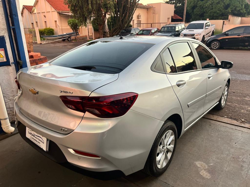 CHEVROLET Onix Sedan - Foto