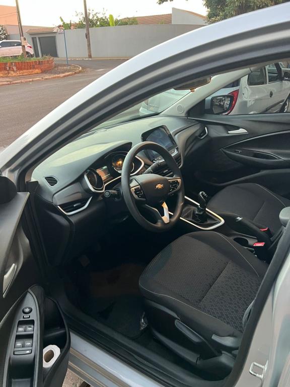 CHEVROLET Onix Sedan - Foto