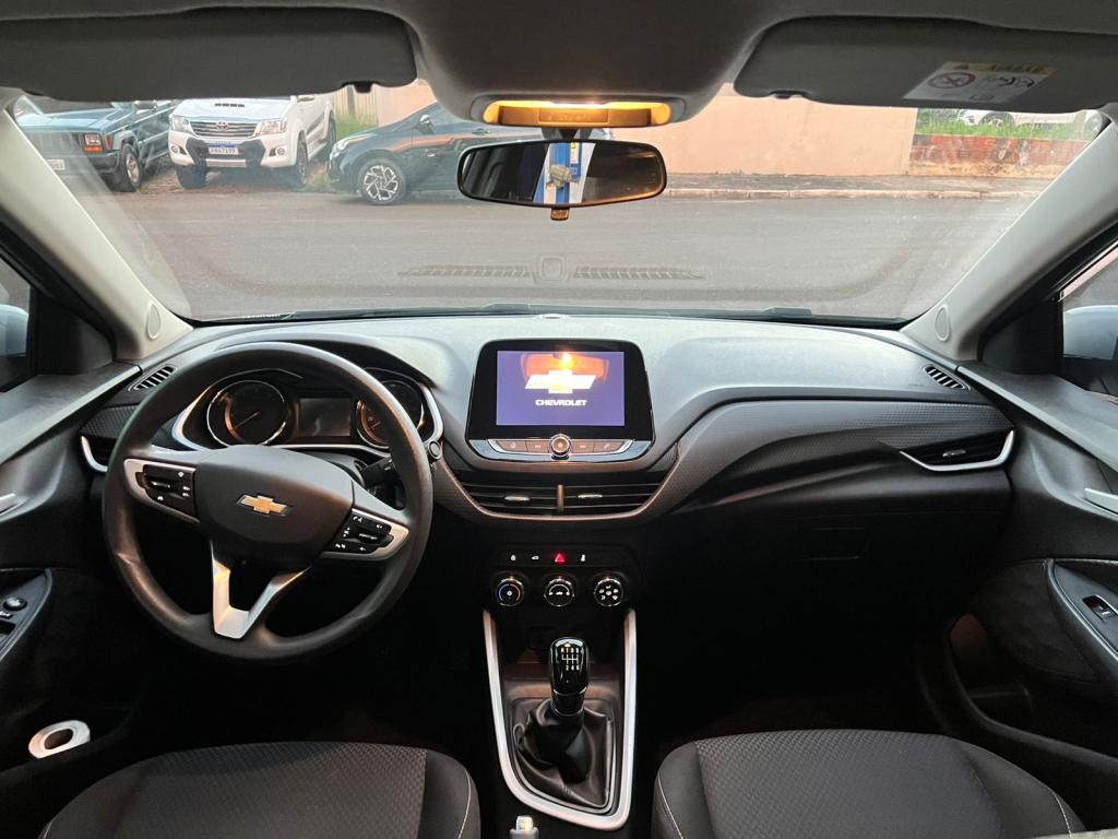 CHEVROLET Onix Sedan - Foto