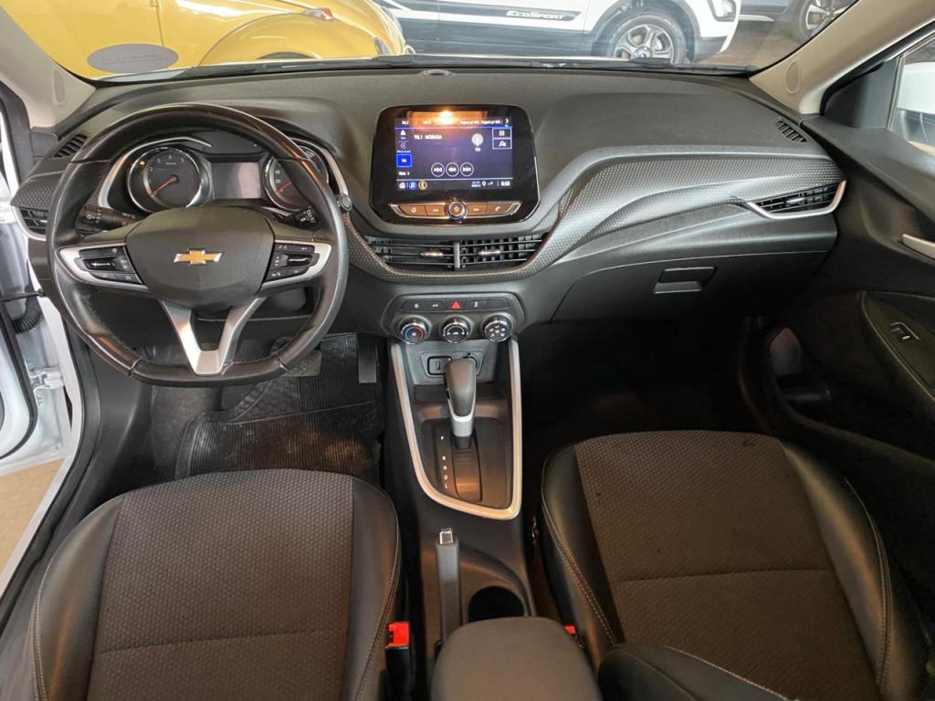 CHEVROLET Onix Sedan - Foto
