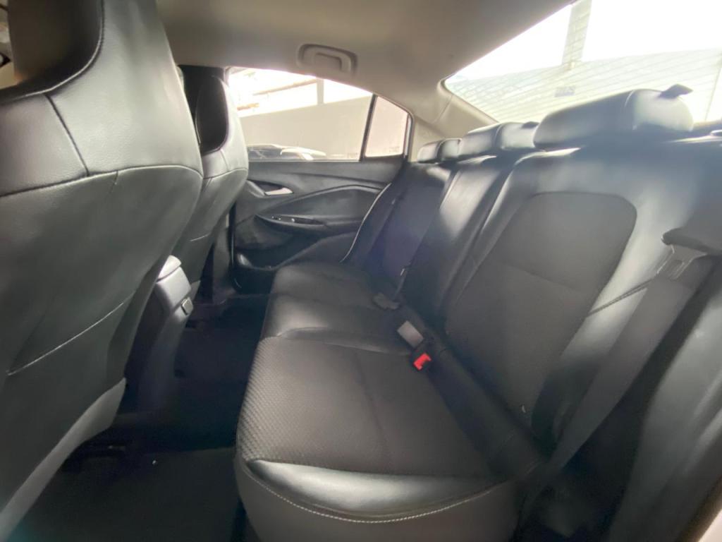 CHEVROLET Onix Sedan - Foto