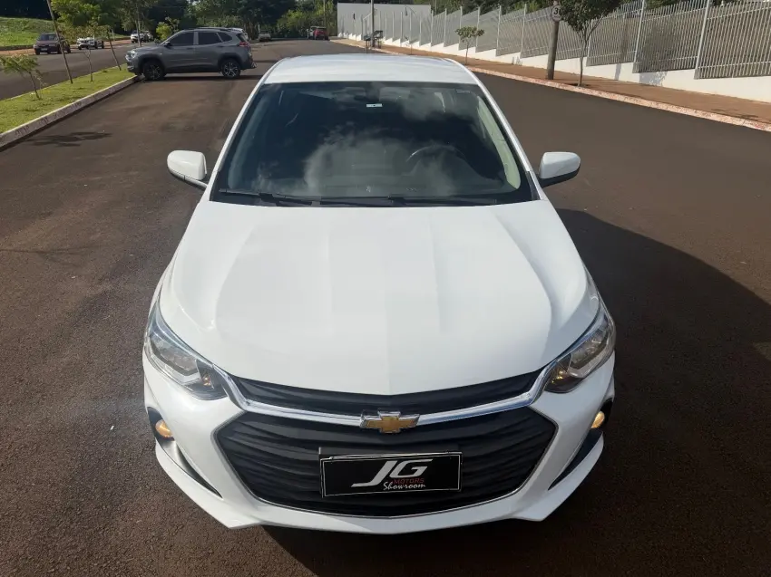 CHEVROLET Onix Sedan - Foto