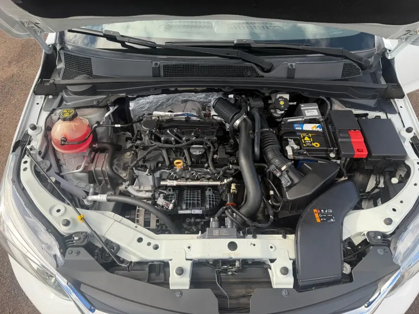 CHEVROLET Onix Sedan - Foto