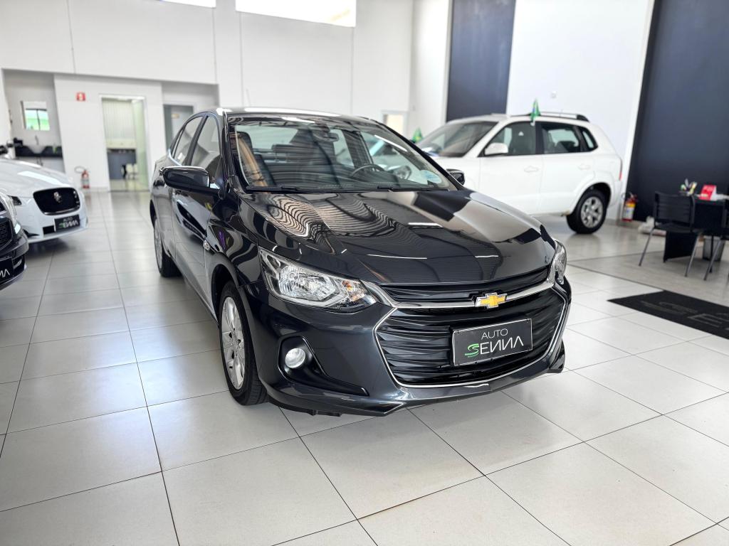 CHEVROLET Onix Sedan - Foto