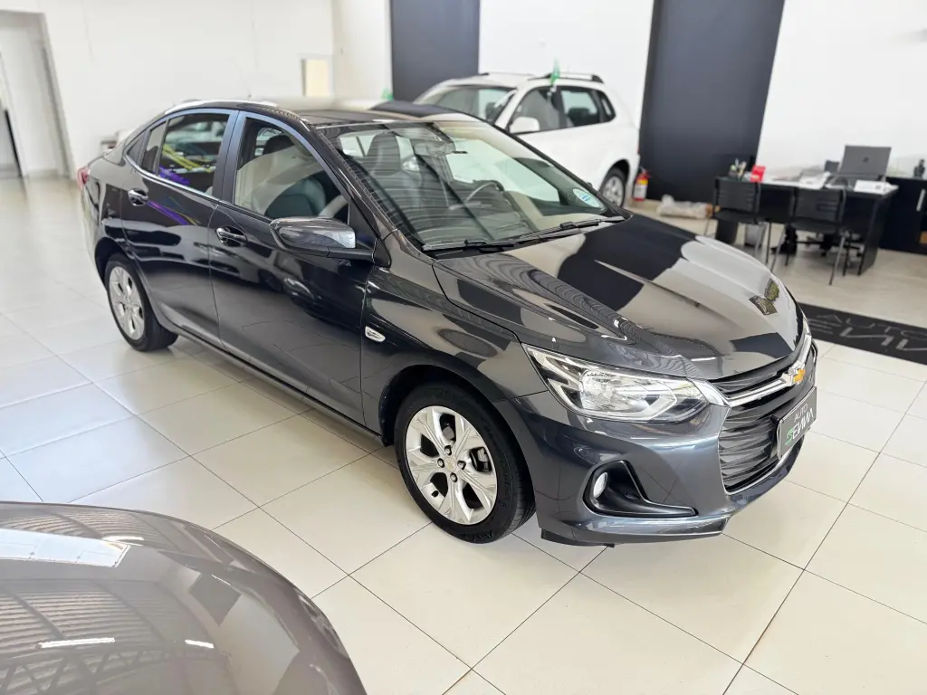 CHEVROLET Onix Sedan - Foto