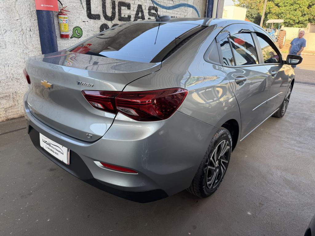 CHEVROLET Onix Sedan - Foto