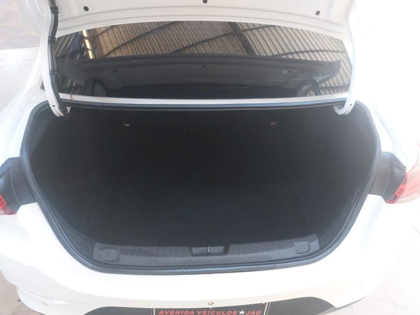 CHEVROLET Onix Sedan - Foto