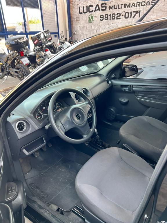 CHEVROLET Prisma - Foto