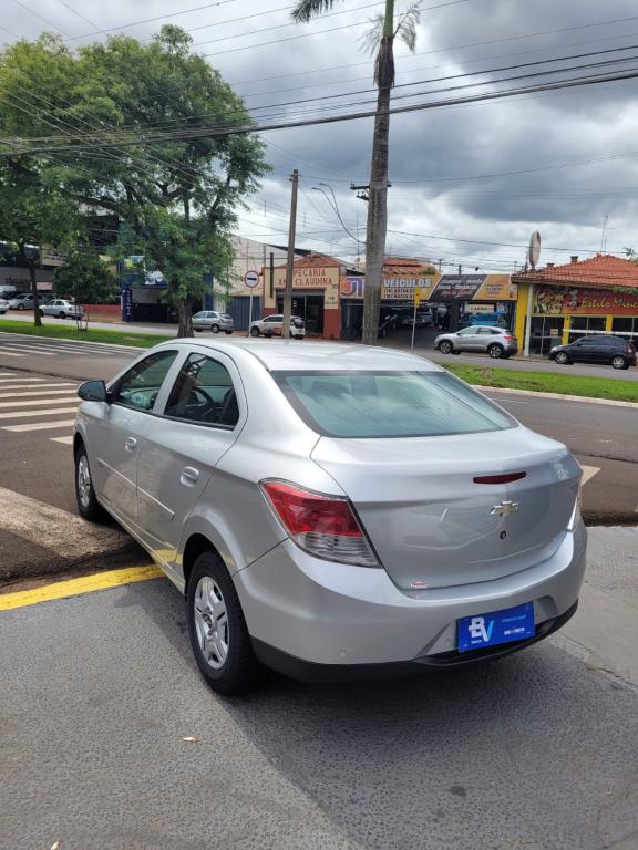 CHEVROLET Prisma - Foto