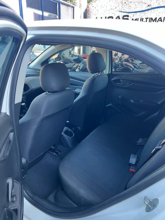 CHEVROLET Prisma - Foto