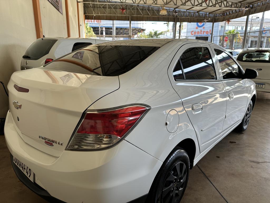CHEVROLET Prisma - Foto