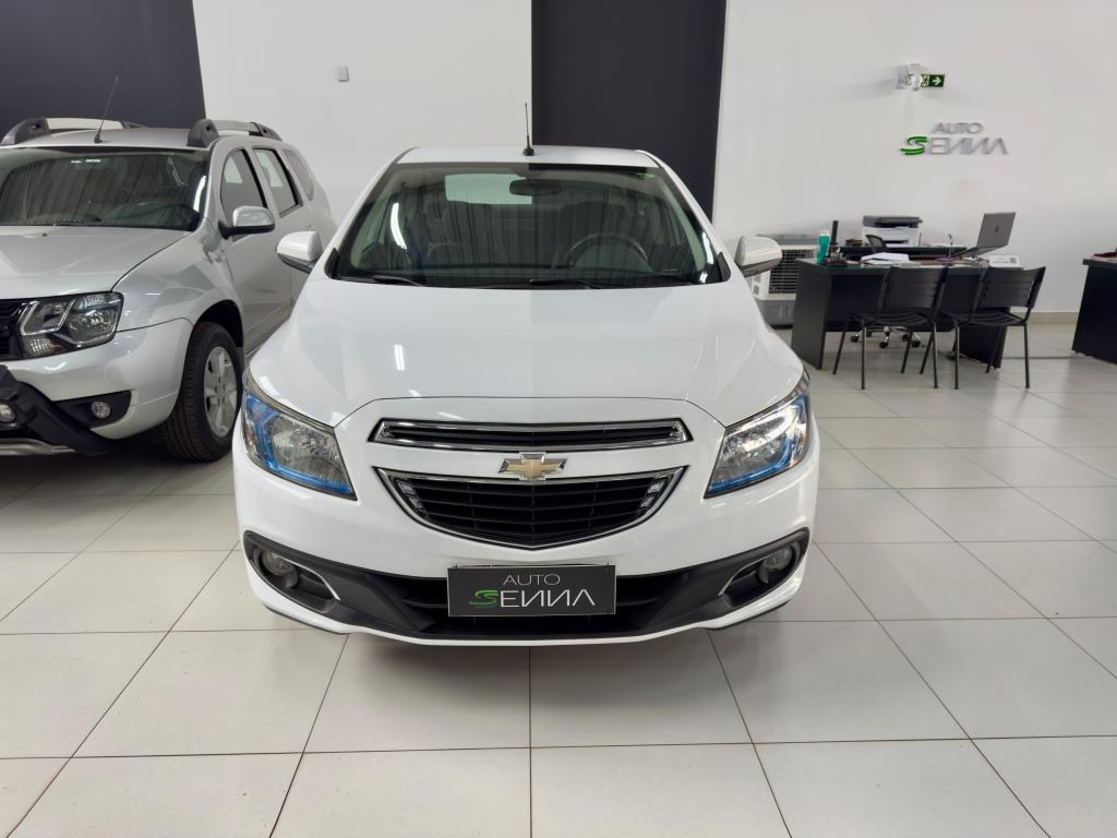 CHEVROLET Prisma - Foto