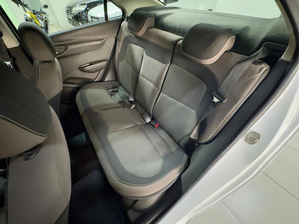 CHEVROLET Prisma - Foto