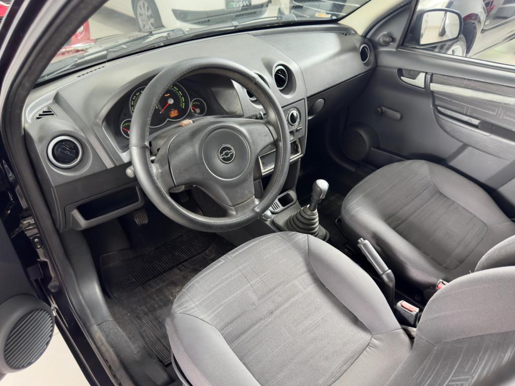 CHEVROLET Prisma - Foto