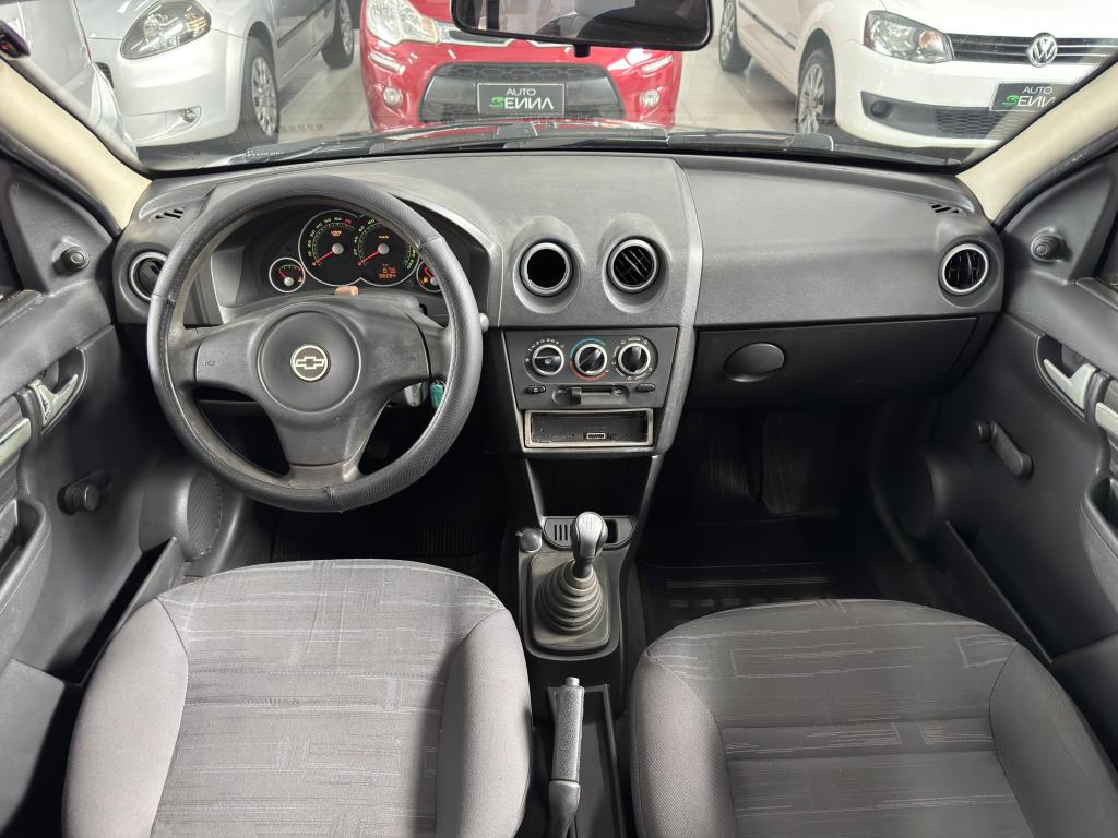 CHEVROLET Prisma - Foto