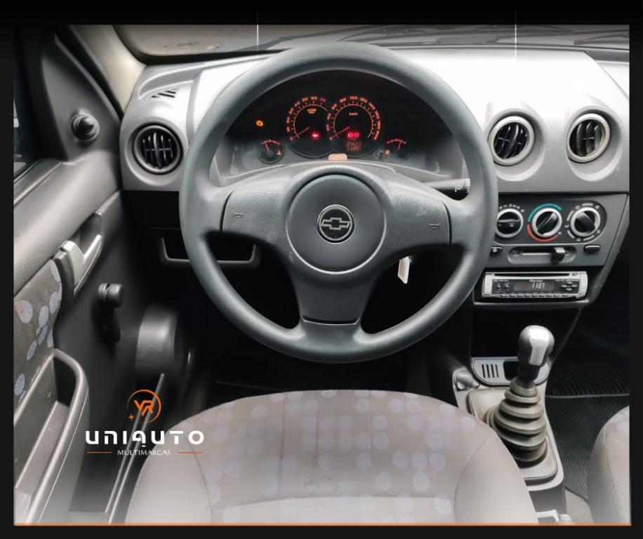 CHEVROLET Prisma - Foto