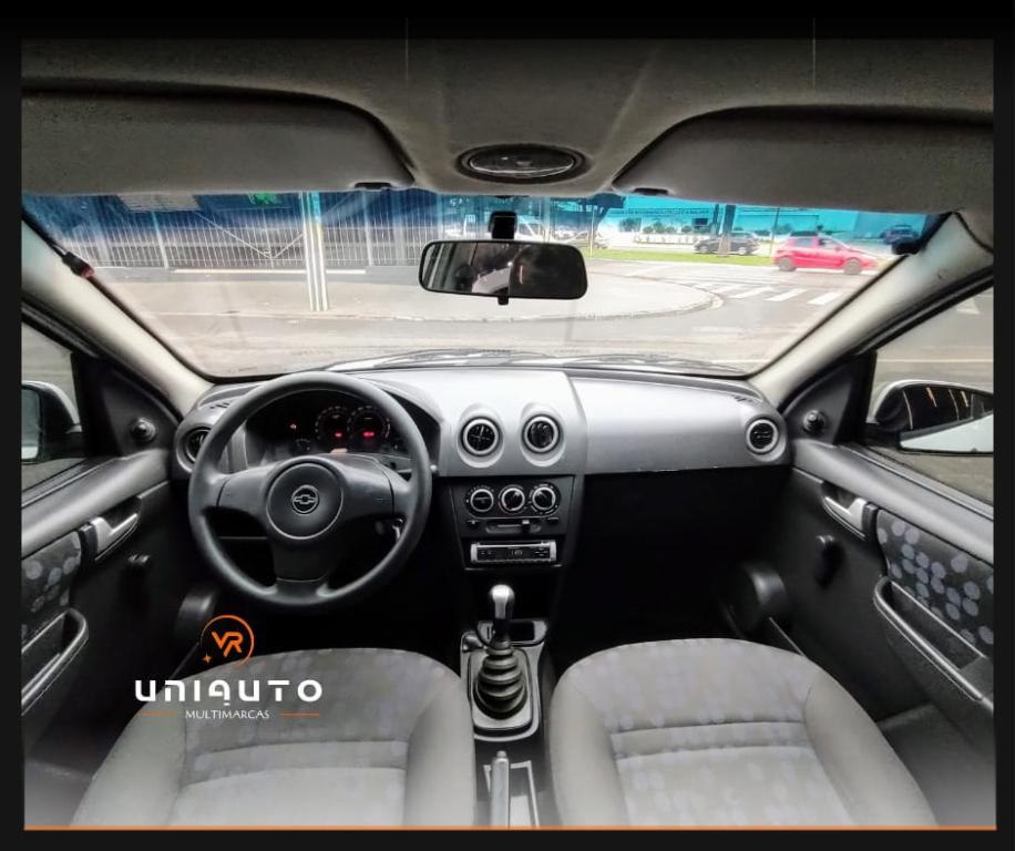 CHEVROLET Prisma - Foto