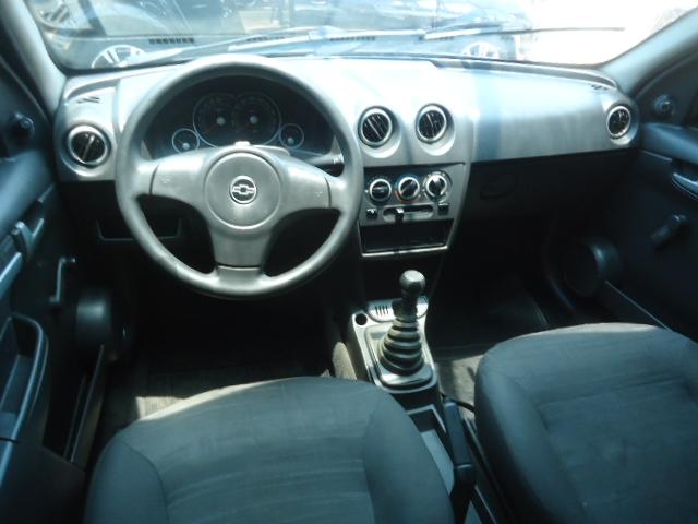 CHEVROLET Prisma - Foto