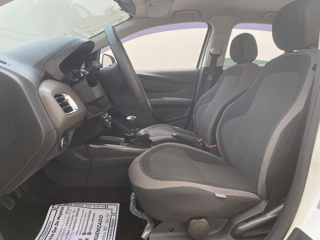 CHEVROLET Prisma - Foto