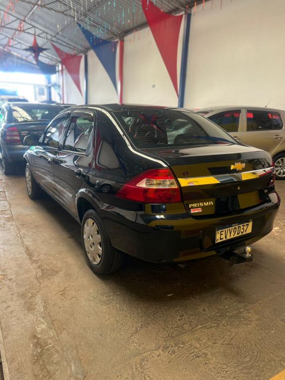 CHEVROLET Prisma - Foto