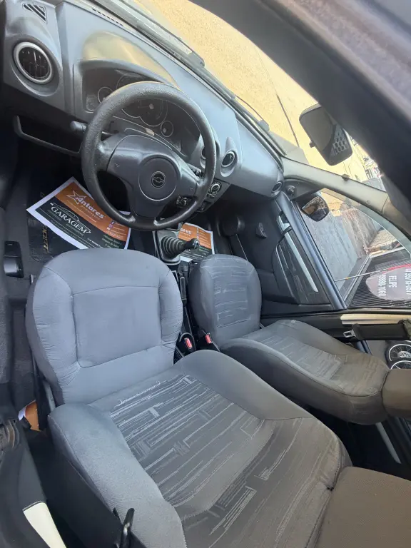 CHEVROLET Prisma - Foto