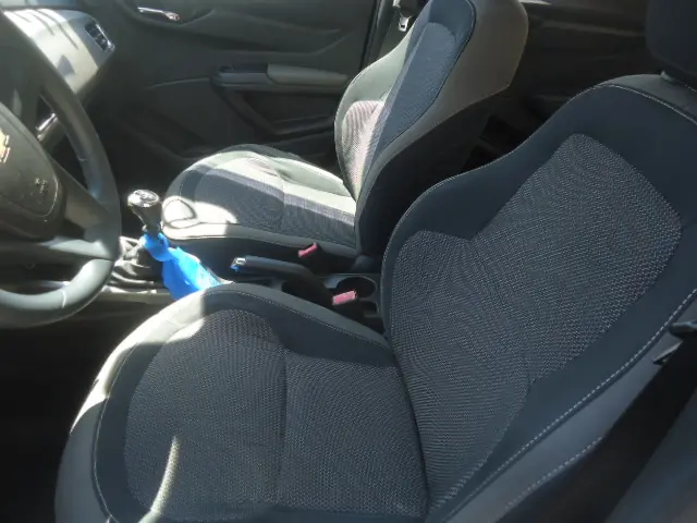 CHEVROLET Prisma - Foto