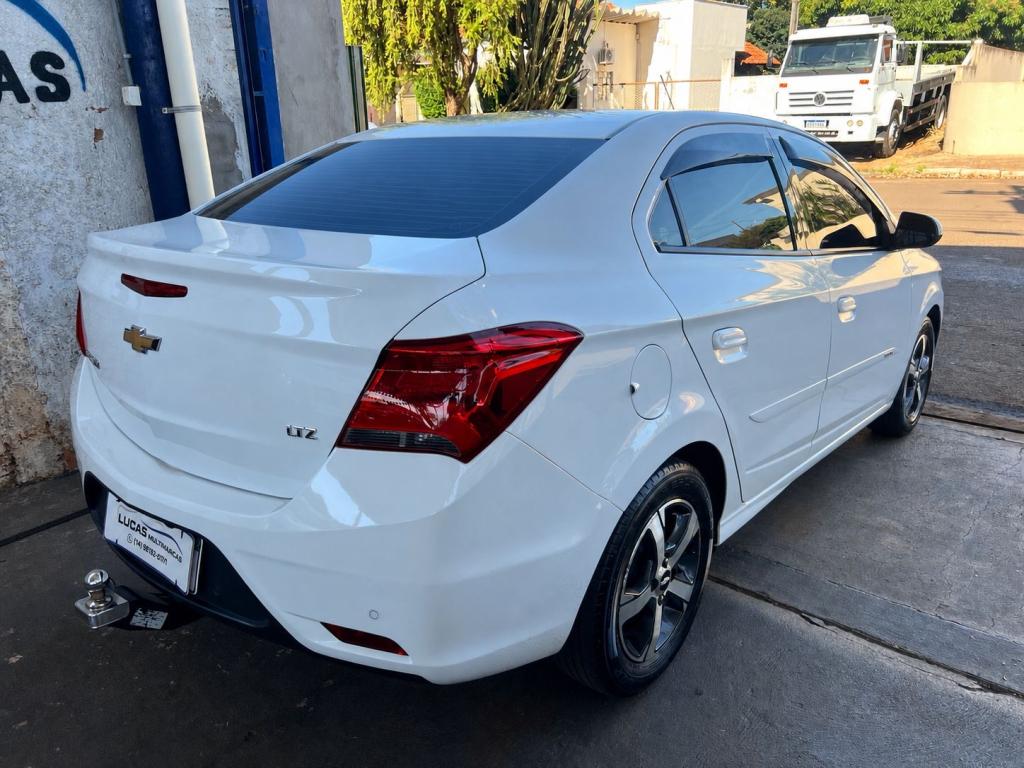 CHEVROLET Prisma - Foto