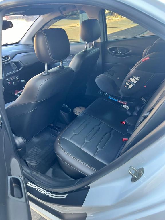 CHEVROLET Prisma - Foto