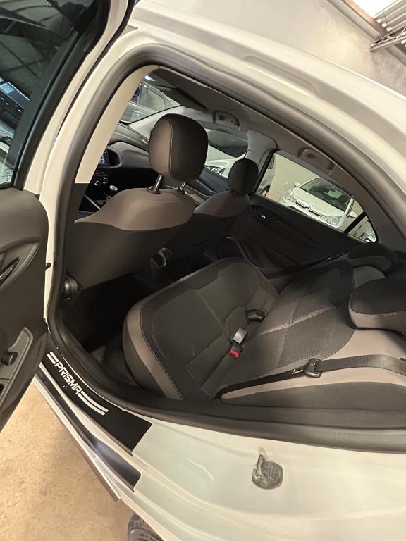 CHEVROLET Prisma - Foto