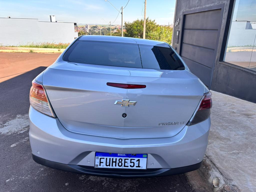 CHEVROLET Prisma - Foto