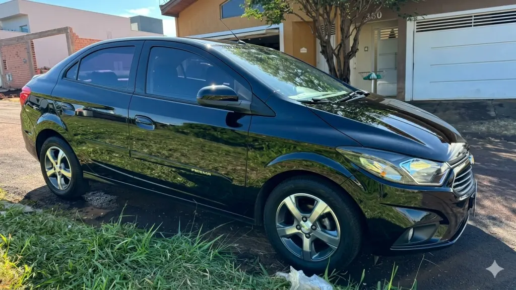 CHEVROLET Prisma - Foto