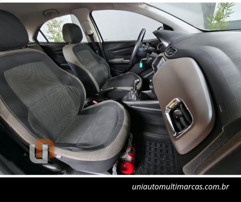 CHEVROLET Prisma - Foto