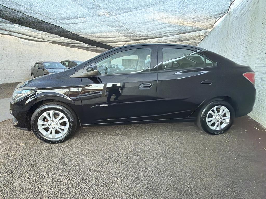 CHEVROLET Prisma - Foto