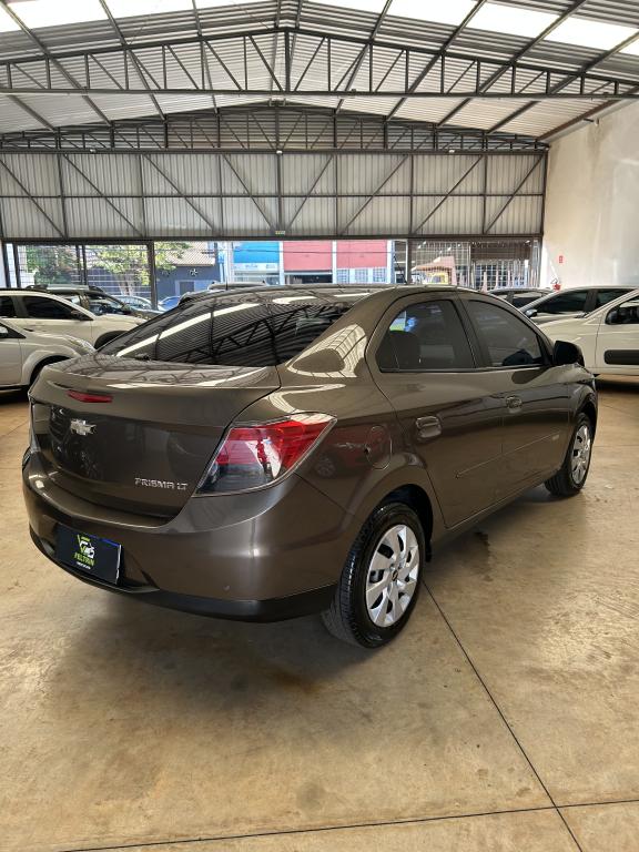 CHEVROLET Prisma - Foto