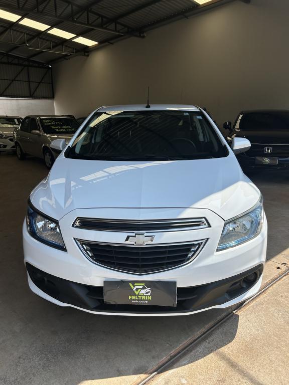 CHEVROLET Prisma - Foto