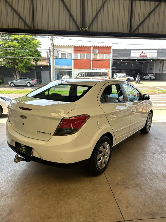 CHEVROLET Prisma - Foto