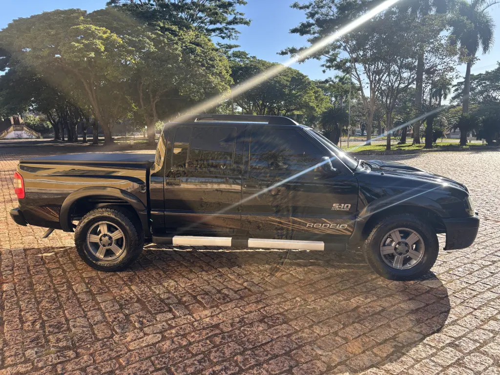 CHEVROLET S10 - Foto