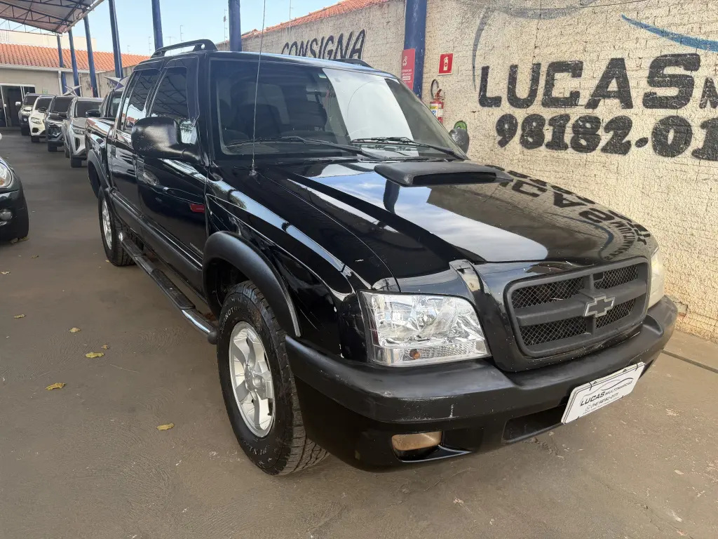 CHEVROLET S10
