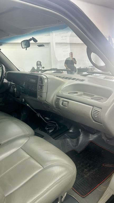 CHEVROLET Silverado - Foto