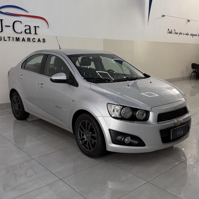 CHEVROLET Sonic Sedan - Foto
