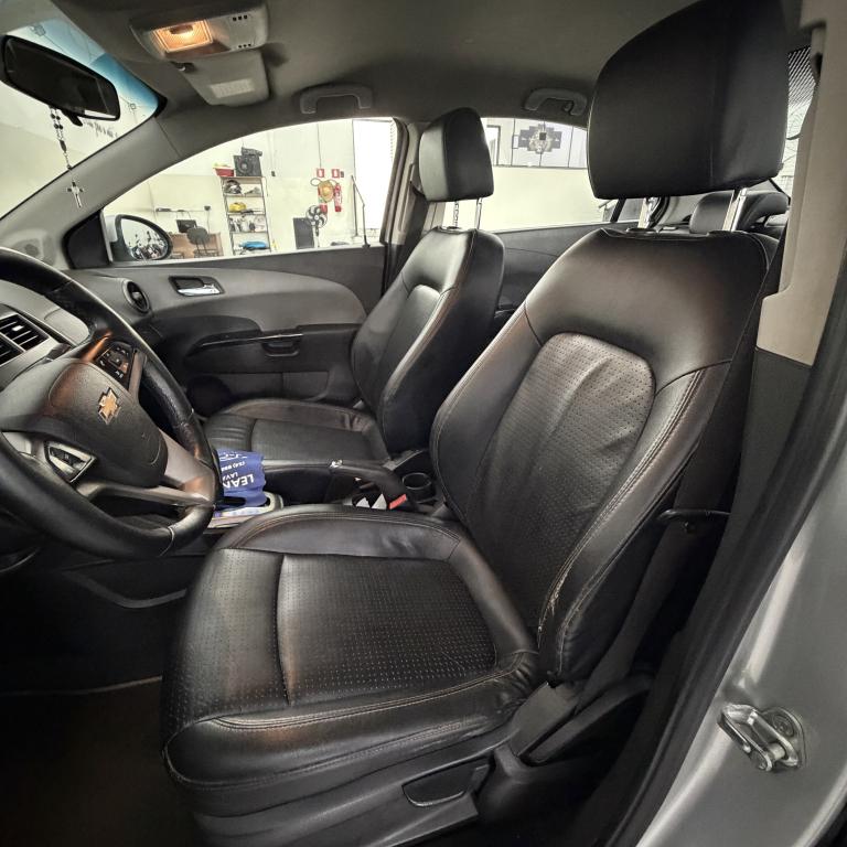 CHEVROLET Sonic Sedan - Foto