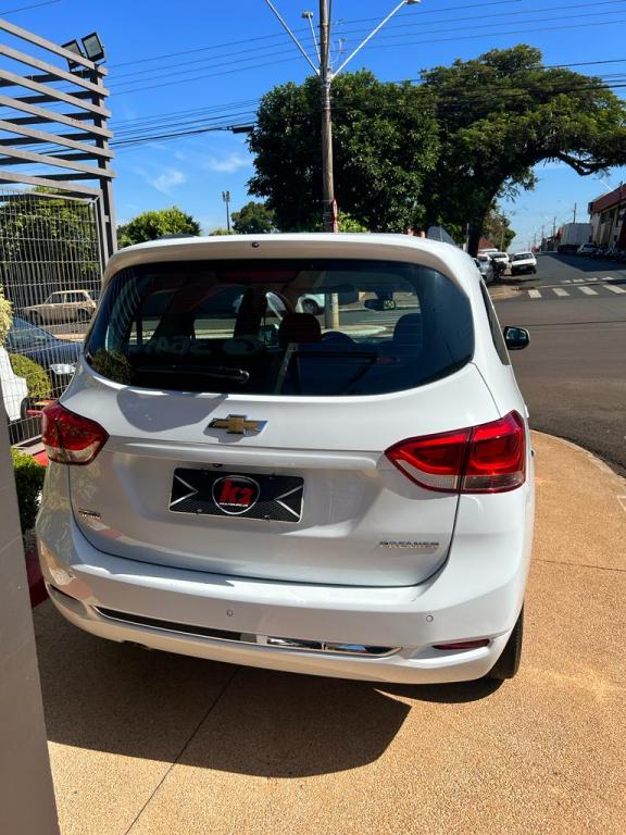 CHEVROLET Spin - Foto