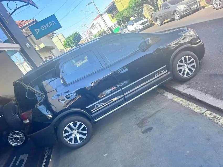 CHEVROLET Spin - Foto