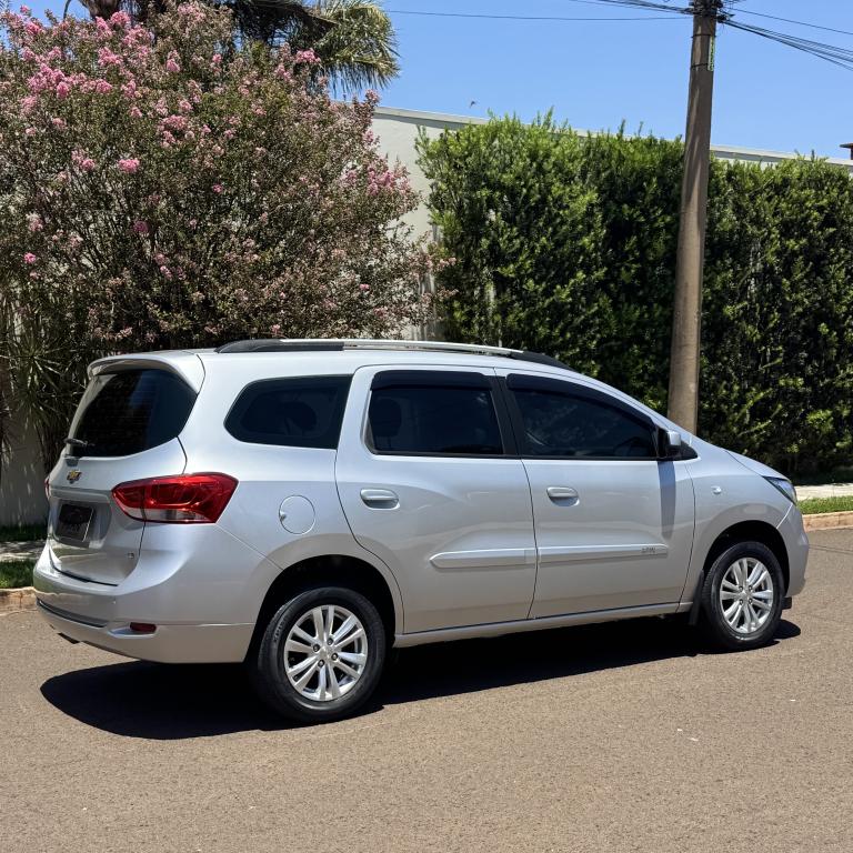 CHEVROLET Spin - Foto