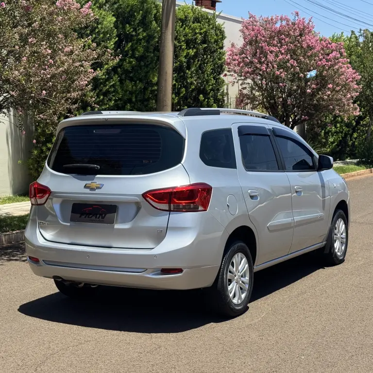 CHEVROLET Spin - Foto