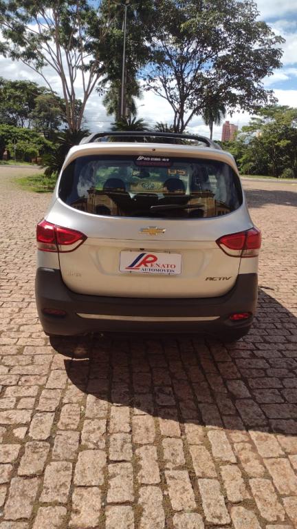 CHEVROLET Spin - Foto