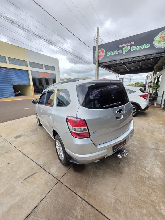 CHEVROLET Spin - Foto