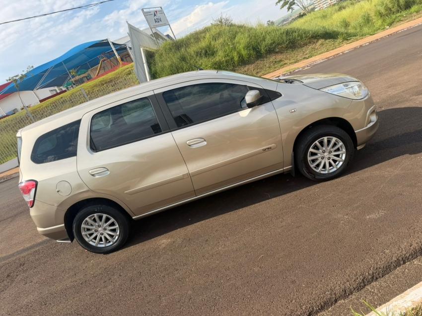 CHEVROLET Spin - Foto