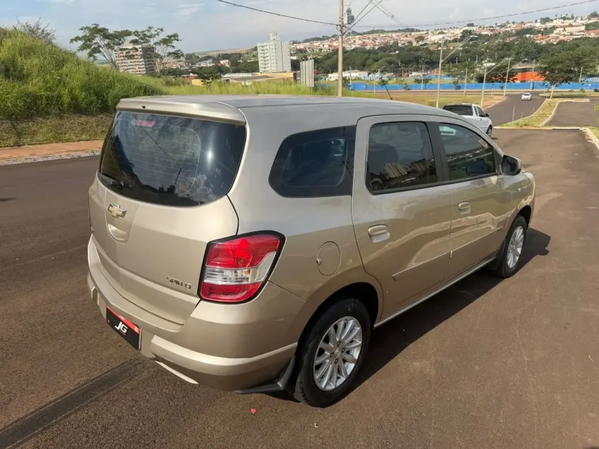 CHEVROLET Spin - Foto